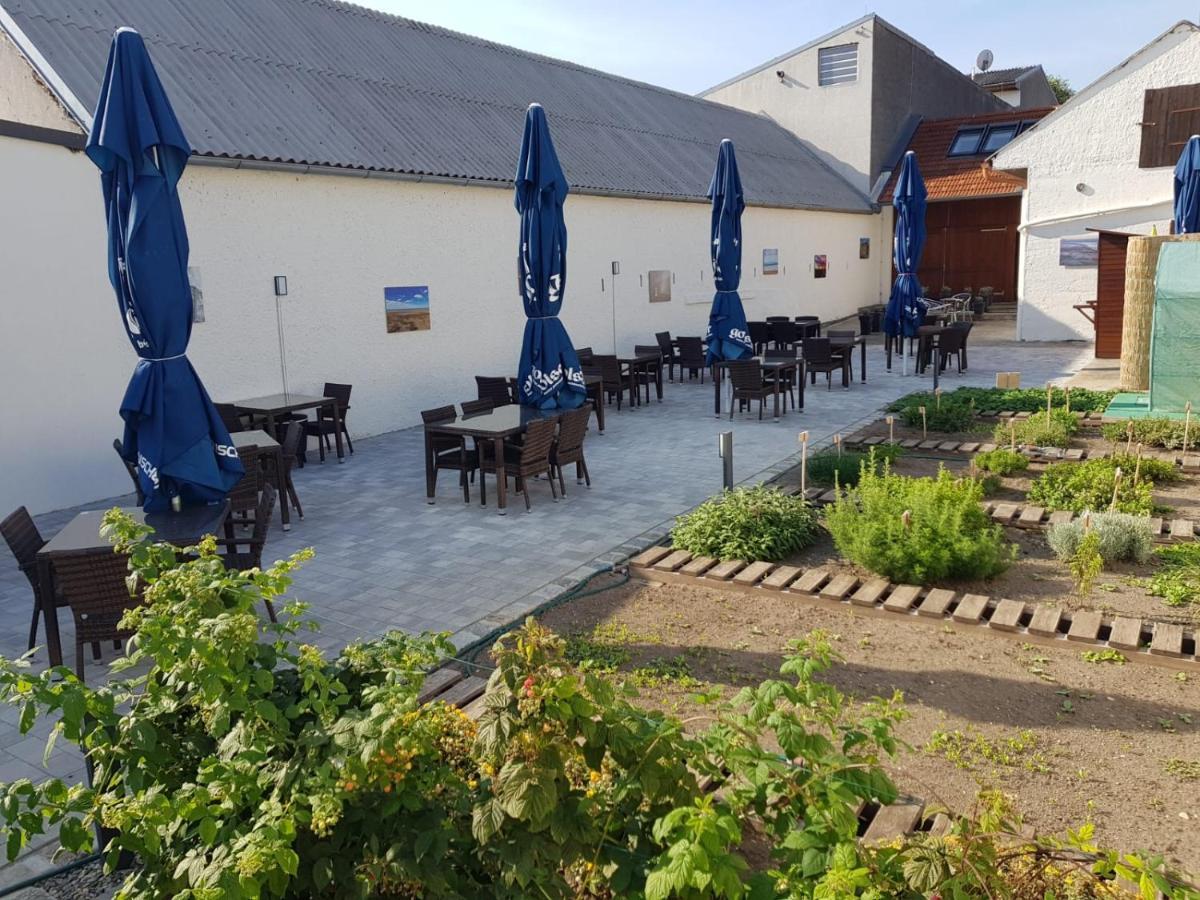 Gaestehaus Lokalaugenschein Podersdorf am See Bagian luar foto